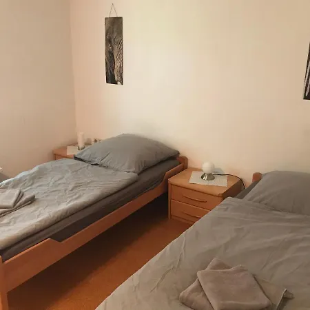 Monteurwohnung Fur 4 Personen In Hittfeld * Seevetal